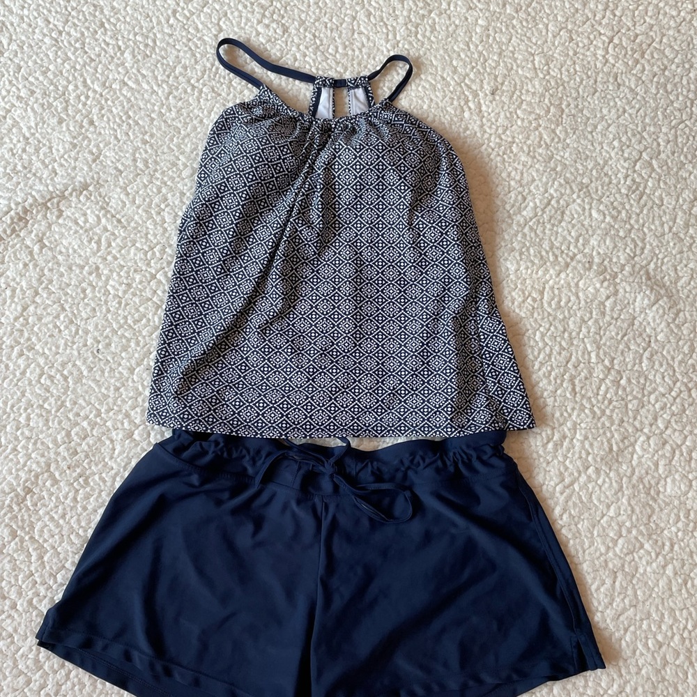 Tankini and shorts swim set